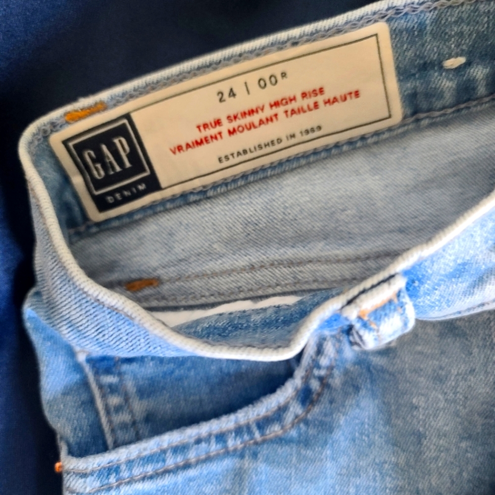 Gap jeans